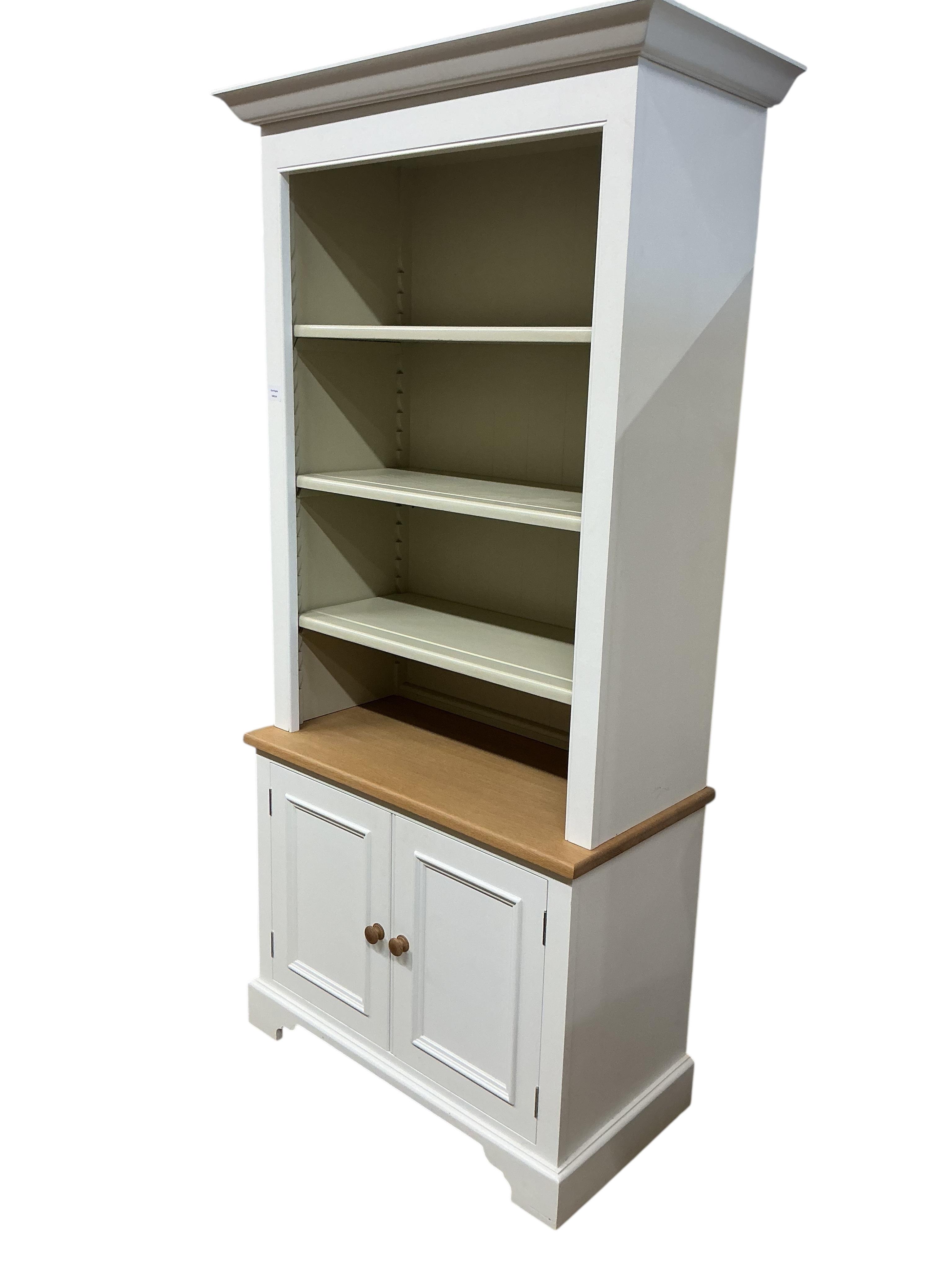 A Neptune Chichester open display unit, width 94cm, depth 48cm, height 208cm